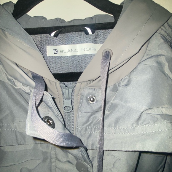 BLANC NOIR | Women’s XL | Gray Camo | Jacket | Athletic | Casual - Picture 12 of 15